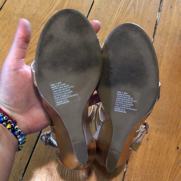 Gold strappy heels - Picture 9 of 10